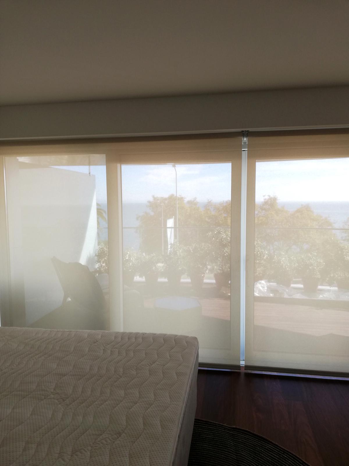 Estores de rolo nas Ocean Residences